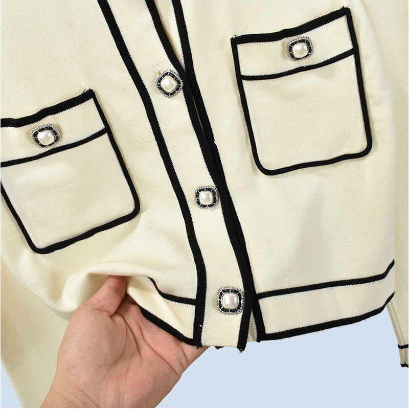 Fall Withdraw from Cupboard New Arrival Edge Collision Classic Style Short Knitting Cardigan Elegant Coat Top