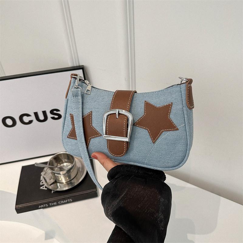 

Unique Design Crescent Bag With Soft-to-medium Hardness For Daily Wear синій