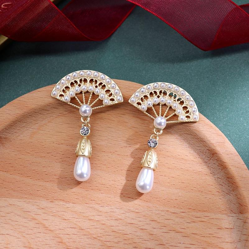 

Женские Девушки Барокко Винтаж Стразы Жемчуг Крест Серьги Ювелирные изделия Ретро Дворец Подвеска Цепочки Серьги Аксессуары Для Леди