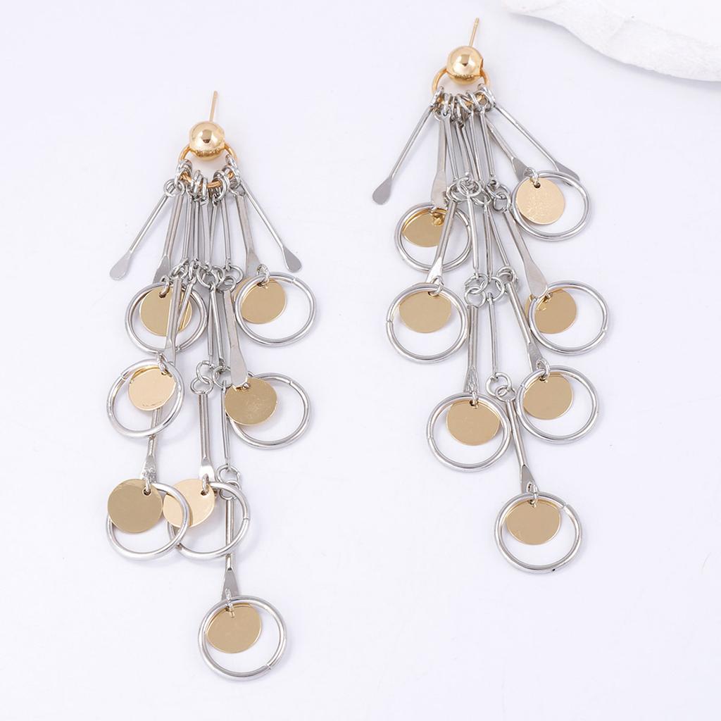 Europäischer und amerikanischer leichter Luxus Trend Farbabstimmung Metall Designgefühl Scheibenanhänger Quastenohrringe lange Quastenohrringe