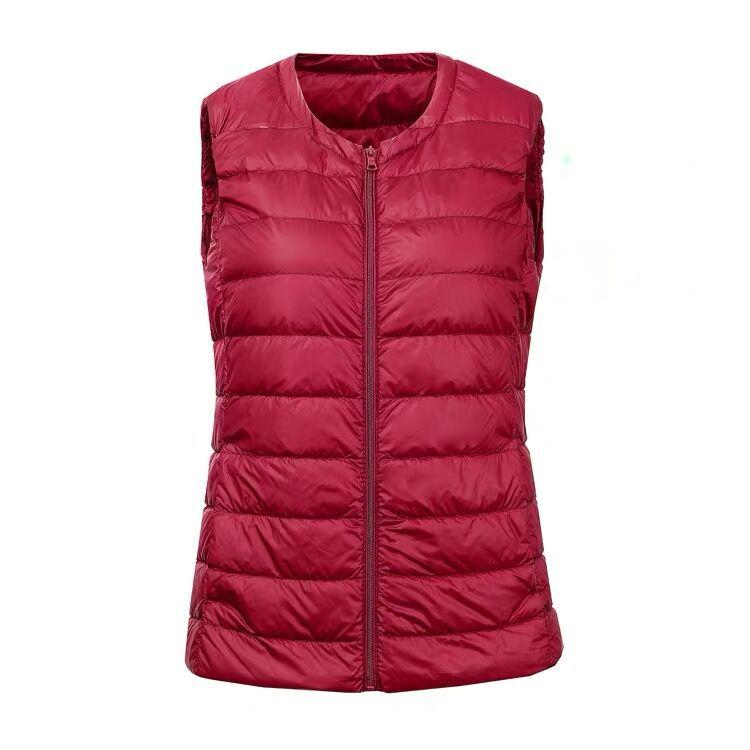 

Women s Plus Size Lightweight Down Vest – Sleeveless, Round Neck, White Duck Down Jacket for Middle-Aged & Elderly Ladies XXL вина червоного кольору