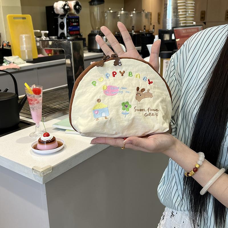 

Cute Embroidered Printing Semicircle Coin Purse Cosmetic Bags Portable Travel Storage Bag Sundries Organizer Clutch Bags Gifts