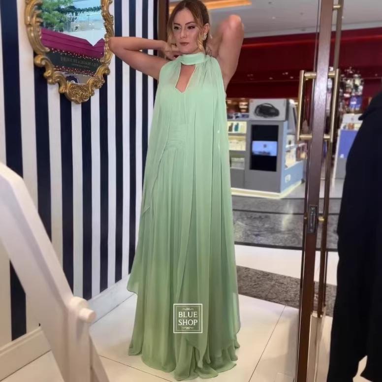 Sleeveless Mid-Length Elegant Formal Dress - Autumn 2025 Collection