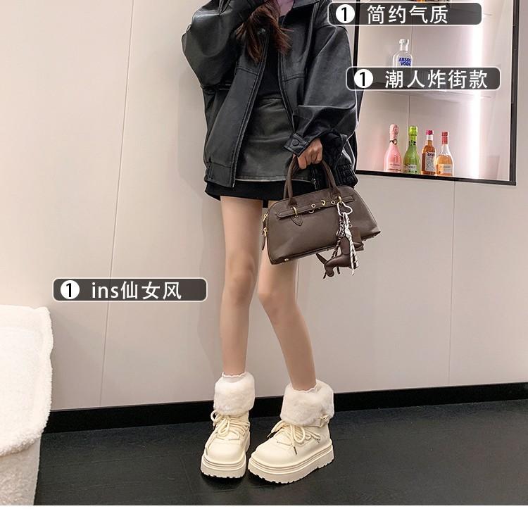 Flip the Hair and Wear Two Non-slip Thick-soled Snow Boots for Women's Winter 2025 New Northeast Warm Cotton Shoes