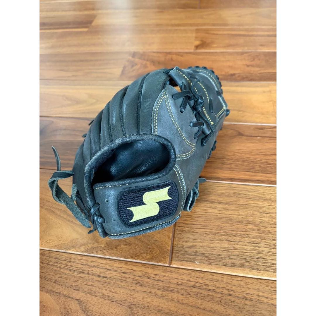 Used SSK PRO SERIES Soft Gloves Black