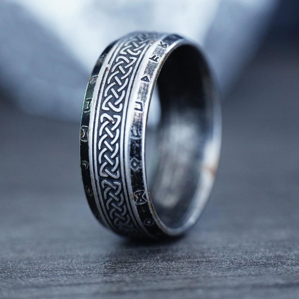 YILUOCD Stainless Steel Viking Runes Ring for Men Women Vintage Nordic Celtic Knot Rings Odin Letter Amulet Jewelry Wholesale