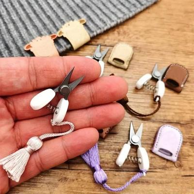 With Protective Cover Art Mini High Precision Scissor Metal DIY Sewing Small Scissor Straight Tip Sewing Supplies