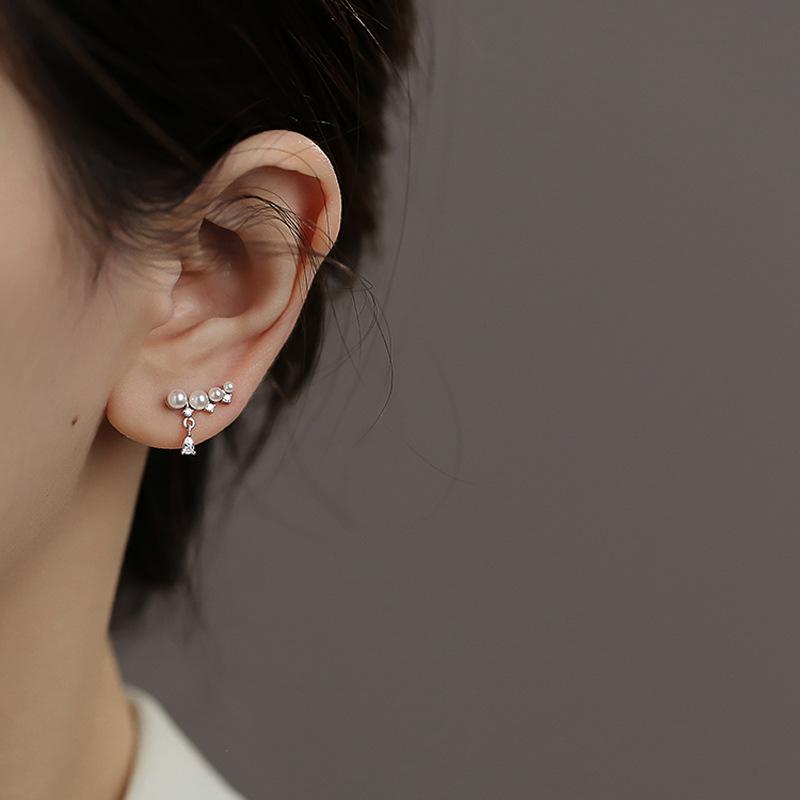 Stylish Zircon Water Drop Pearl Earrings: Elegant & Versatile Women's Design