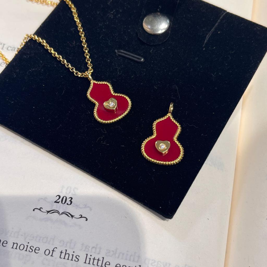 New Red Gourd Necklace Women'S Love Diamond-Encrusted Gourd Sweater Chain Valentine'S Day Gift