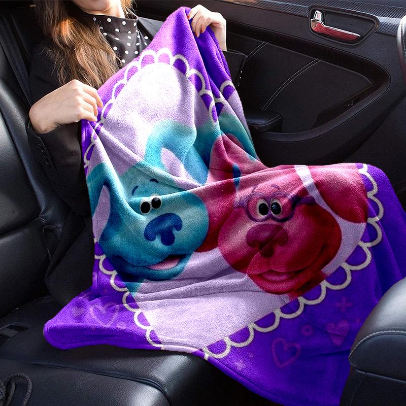 Cartoon Blue dog Blanket Flannel Blanket for bed, sofa, Camping, Hiking, Picnic Essentials, gift for family Fan gifts