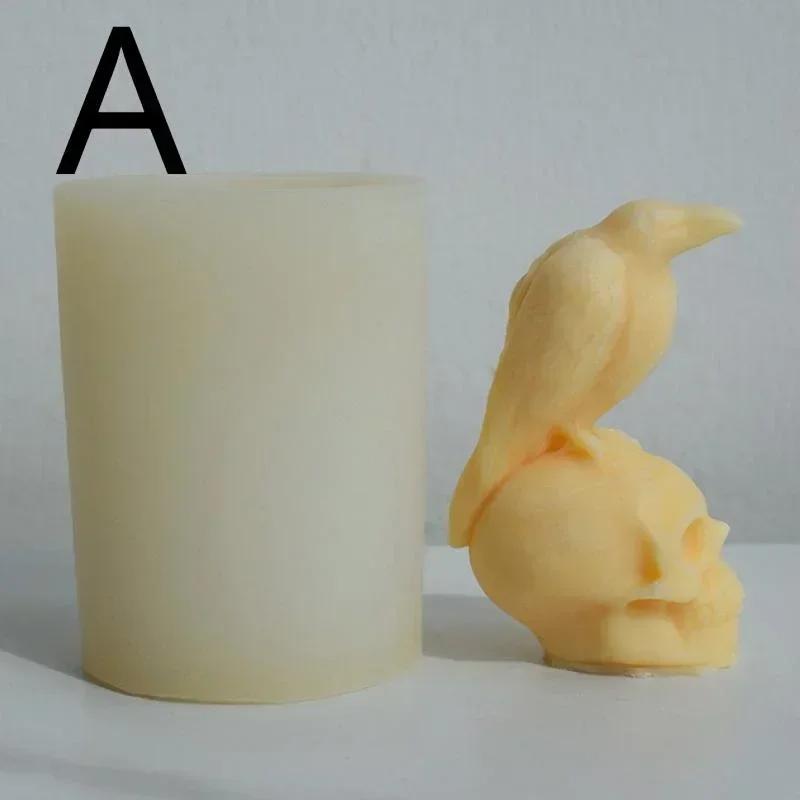 

Plaster Drip Mold Halloween Skull Handmade Creative Mould Crow Eagle Stepping On Ghost Head Skull Aromatherapy Candle Gel Mould