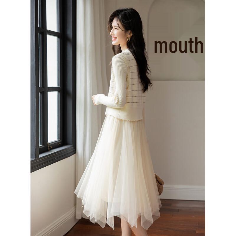 

Mocana Elegant Long-Sleeve Dress & Vest Set