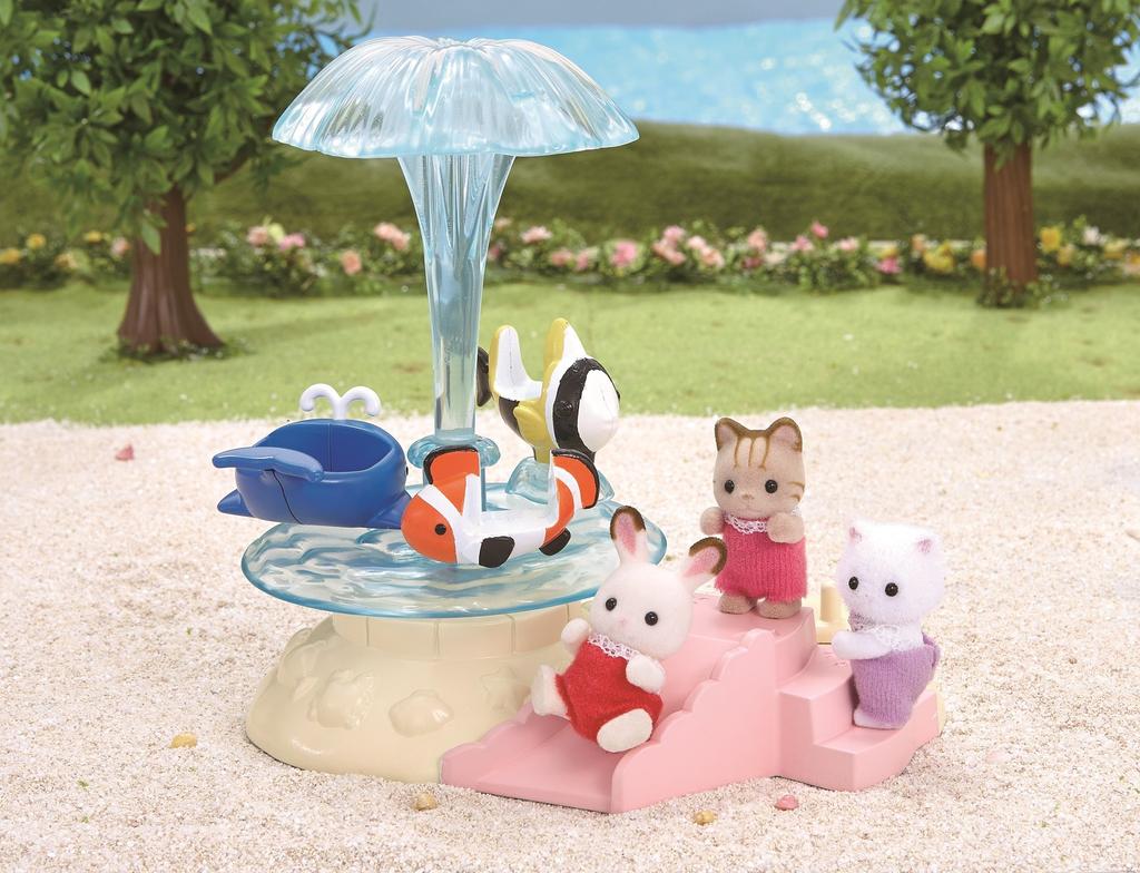 Sylvanian Families Family Trip [Seaside Merry-Go-Round] Co-59
