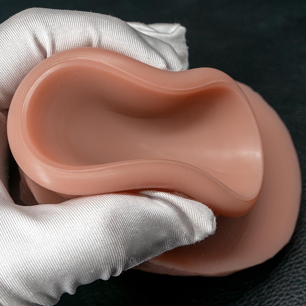 Beginner-Friendly Realistic Dildo – G-Spot Stimulator, Liquid Silicone, Strong Suction Cup for Hands-Free Couple Play