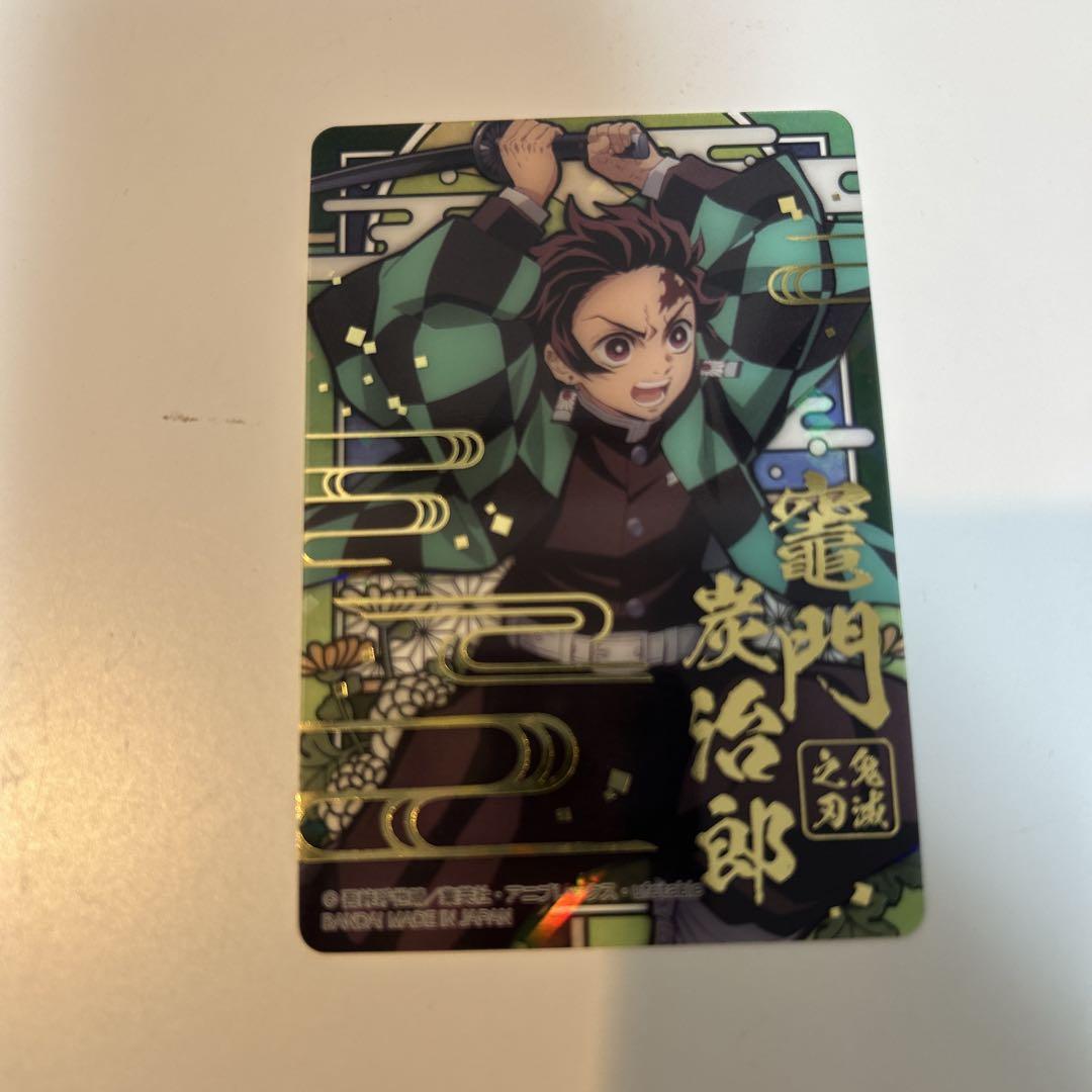 

[ИСПОЛЬЗОВАН] Убийца демонов: Kimetsu no Yaiba Витражная карточка Камадо Тандзиро