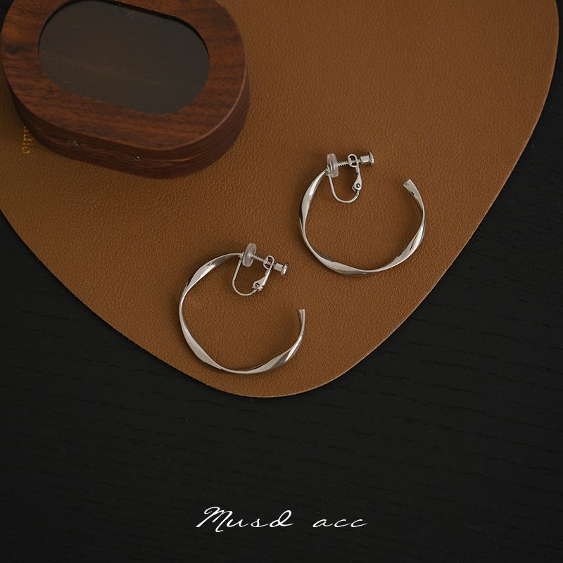 

Серьги-кольца женские в корейском стиле Silver -33mm-s925 Silver Needle