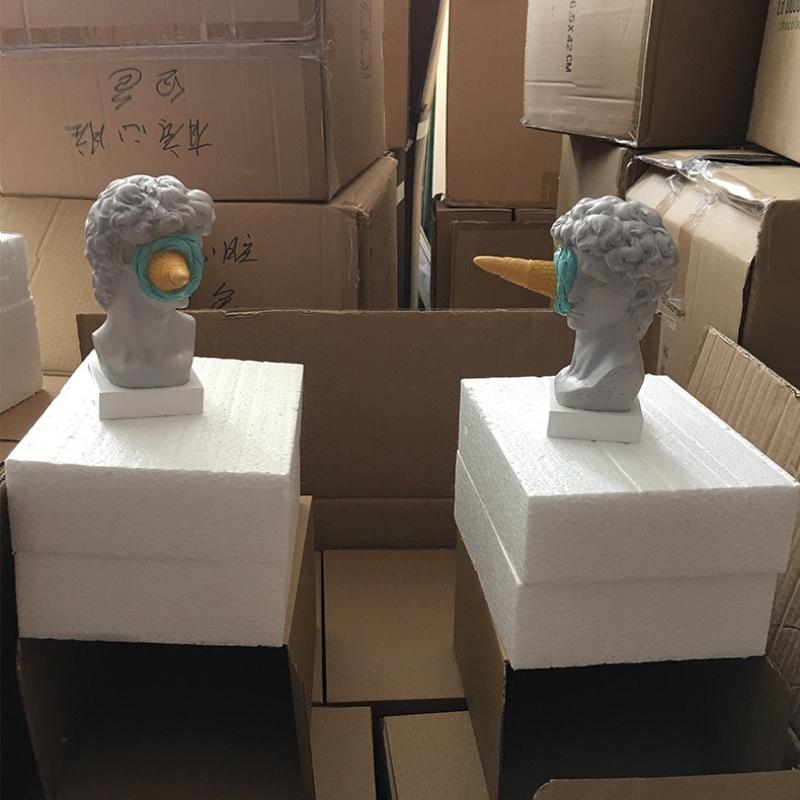 Ice Cream Smashing David Sculpture European Style Bedroom Living Room Foyer Desktop Decoration Ornament