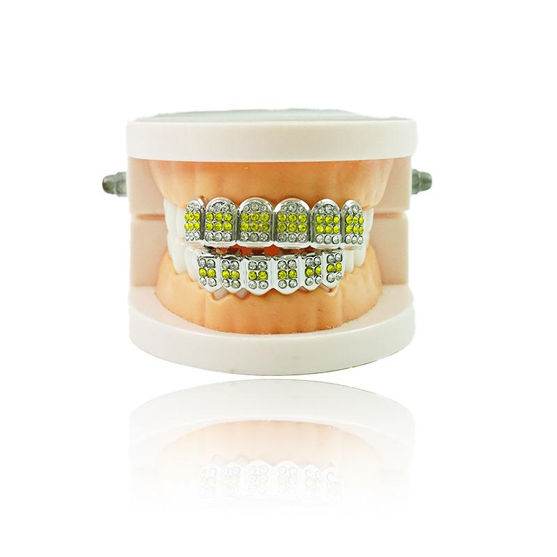 Gelbes Diamant Strass Hip Hop Grillz Set: Verstellbare Falsche Zähne Schmuckstücke für Europäische & Amerikanische Rap Bühnen
