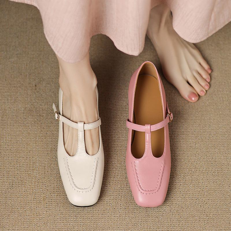 New Women's Fashion Single Shoes Four Seasons Wear One Pedal Flat-soled Single Shoes Casual New Large Size Shoes Shallow Mouth Women's Shoes