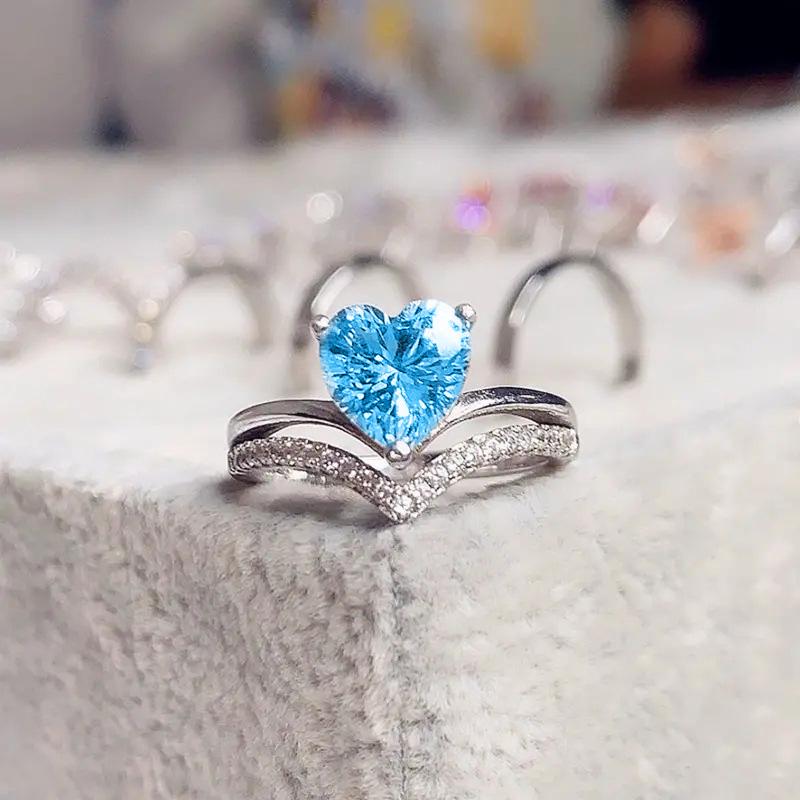 Luxury Crown Valentine'S Day Ring, Micro V-Shaped Love Ring Kuaishou Internet Celebrity
