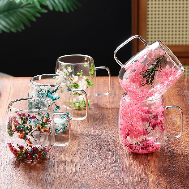 High-Value Double-Walled Glass Cup with Real Dried Flowers