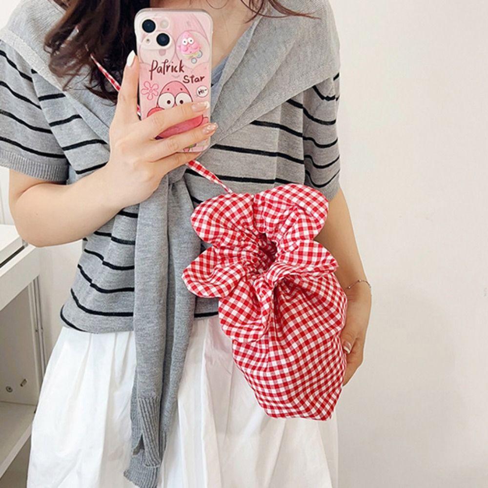 Portable Flower Drawstring Bag Cute Ins Shoulder Bag Literary Plaid Flower Crossbody Bag  Vacation