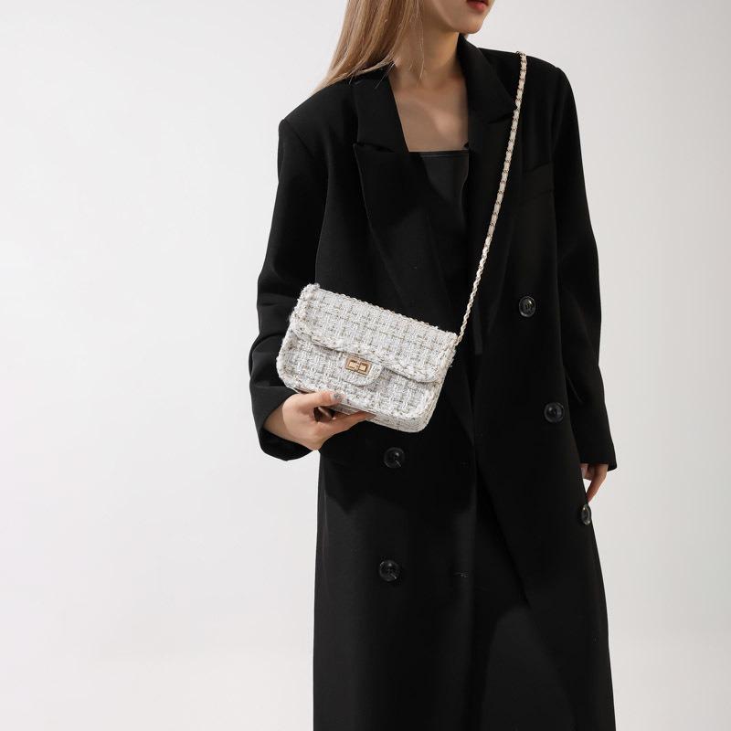 Bag Women's New Autumn Chain Personalized Messenger Bag Casual Simple Shoulder Bag Fashionable Commuter Small Square Bag