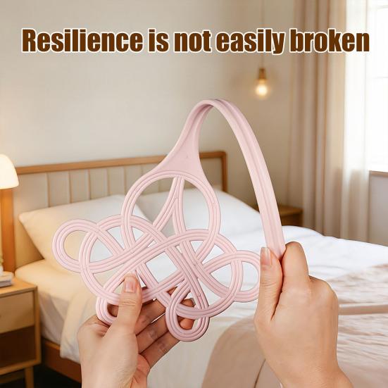 Quilt Duster with Long Handle Silicone Bat Surface Removes Dust Hair from Sheets Pillows Sofas Clothes Dust Cleaner