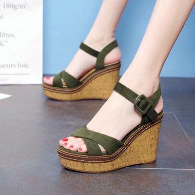 2025 Slope Heel Sandals Women's Summer New High-heeled Platform Open-toed Muffin Shoes European Station Casual Sandals