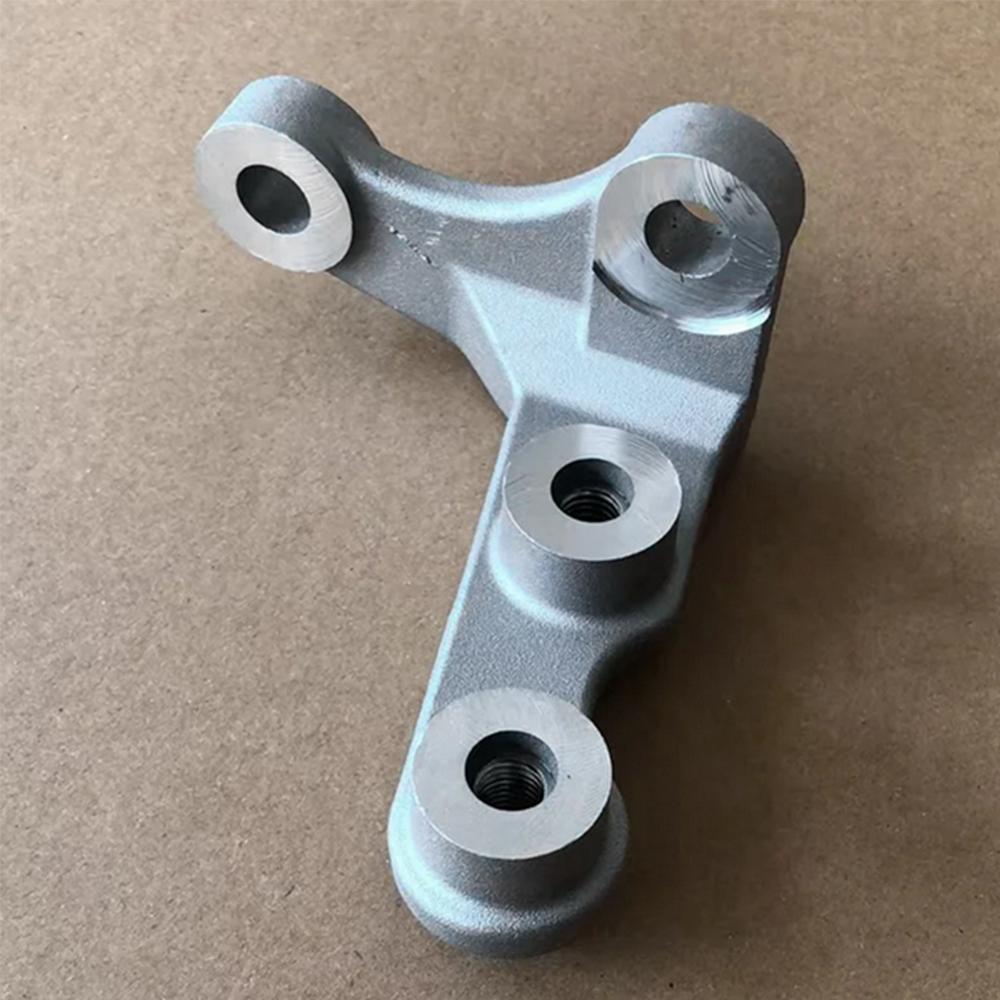 Front Right Axle Mount Bracket BB5Z-3K305-A For 11-15 Ford Lincoln BB5Z3K305A