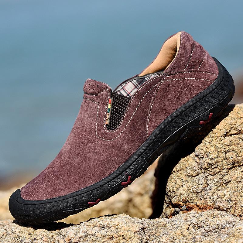 

Large size leather men s outdoor wear-resistant non-slip mountaineering shoes one-pedal sports and leisure Shoes 38 серый