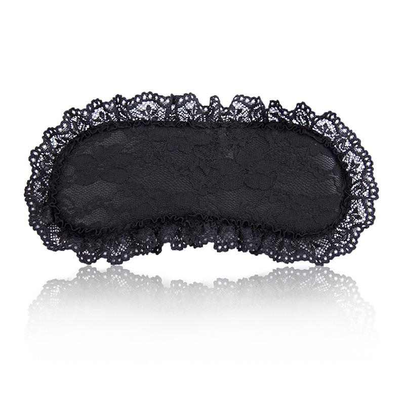 Lace Eye Veil: Half-Face Mask for Flirtatious Appeal and Light Blocking.
