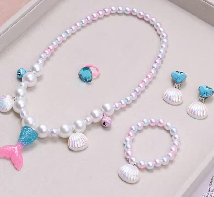 Frozen Princess Kids' Necklace & Bracelet Gift Set for Christmas or Birthday