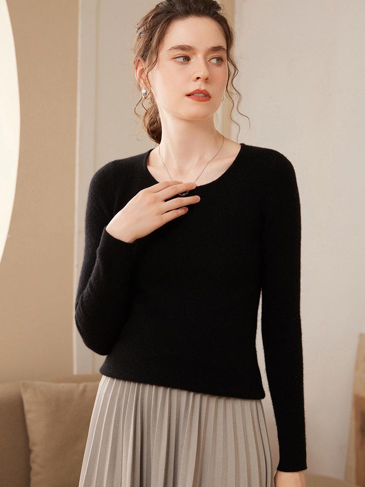 Women's Slim Fit U-Neck Cashmere Knit Base Layer Sweater: Long Sleeve, Fashionable, Comfortable, and Skin-Friendly