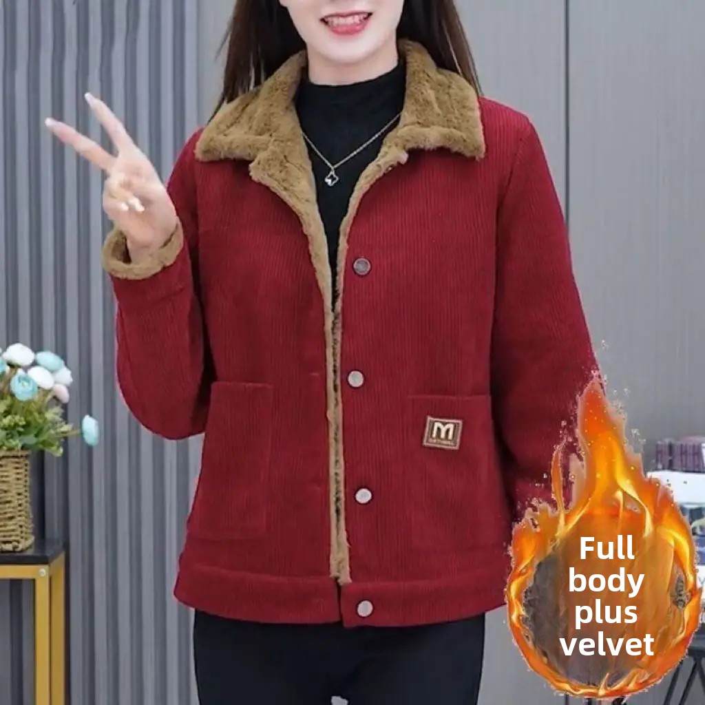 Women's Autumn and Winter Velvet Warm Jacket for Middle-aged and Elderly Mothers To Reduce Age, Loose Fit and Slimming Top
