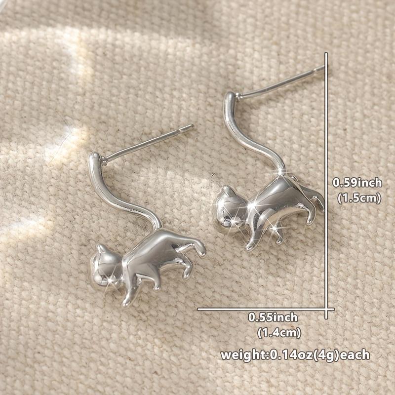 2pairs Adorable Feline Earrings, Stylish And Elegant Presents, Animal-Themed Jewelry, Made of Copper, Hypoallergenic, Perfect for Birthdays