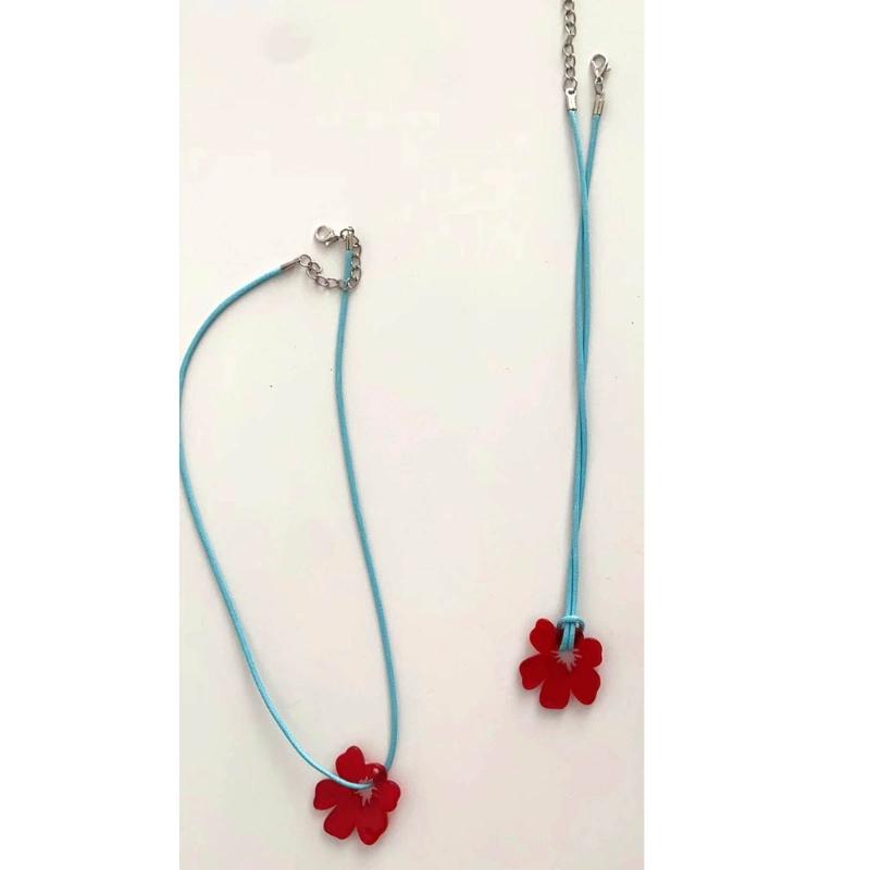 Hollow Flower Charm Necklace Acrylic Flower Necklace Adjustable Flower Pendant Necklaces Jewelry for Womens Girls