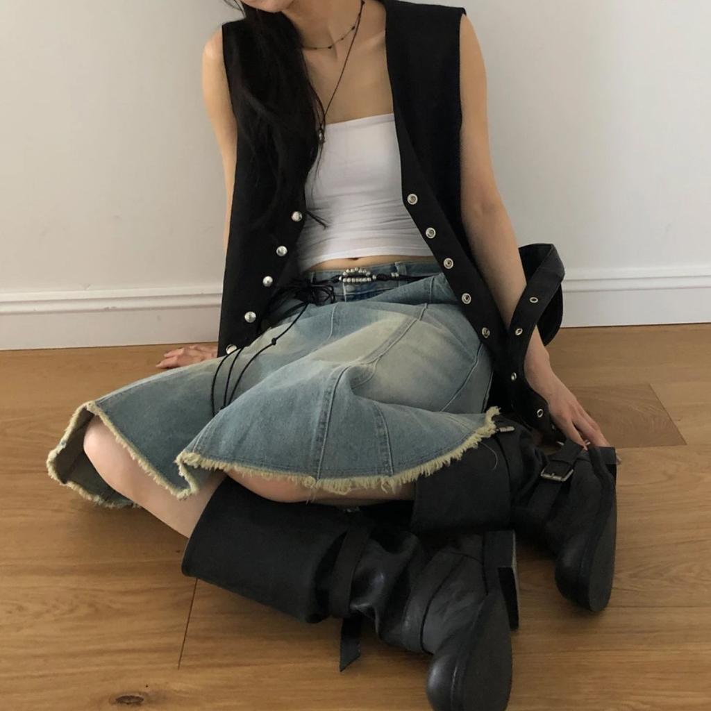 Zhang Yuanying Same Belt Buckle Stack Boots Women's Thick Heel Retro Old Medium Tube Boots Pleated Western Cowboy Knight Boots