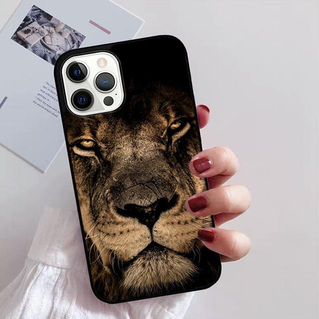 Lion Alpha Male Cub Phone Case for iPhone 11 12 13 14 Pro Max mini XR XS SE 2020 6 7 8 Plus Samsung S21 S22 Coque Fundas