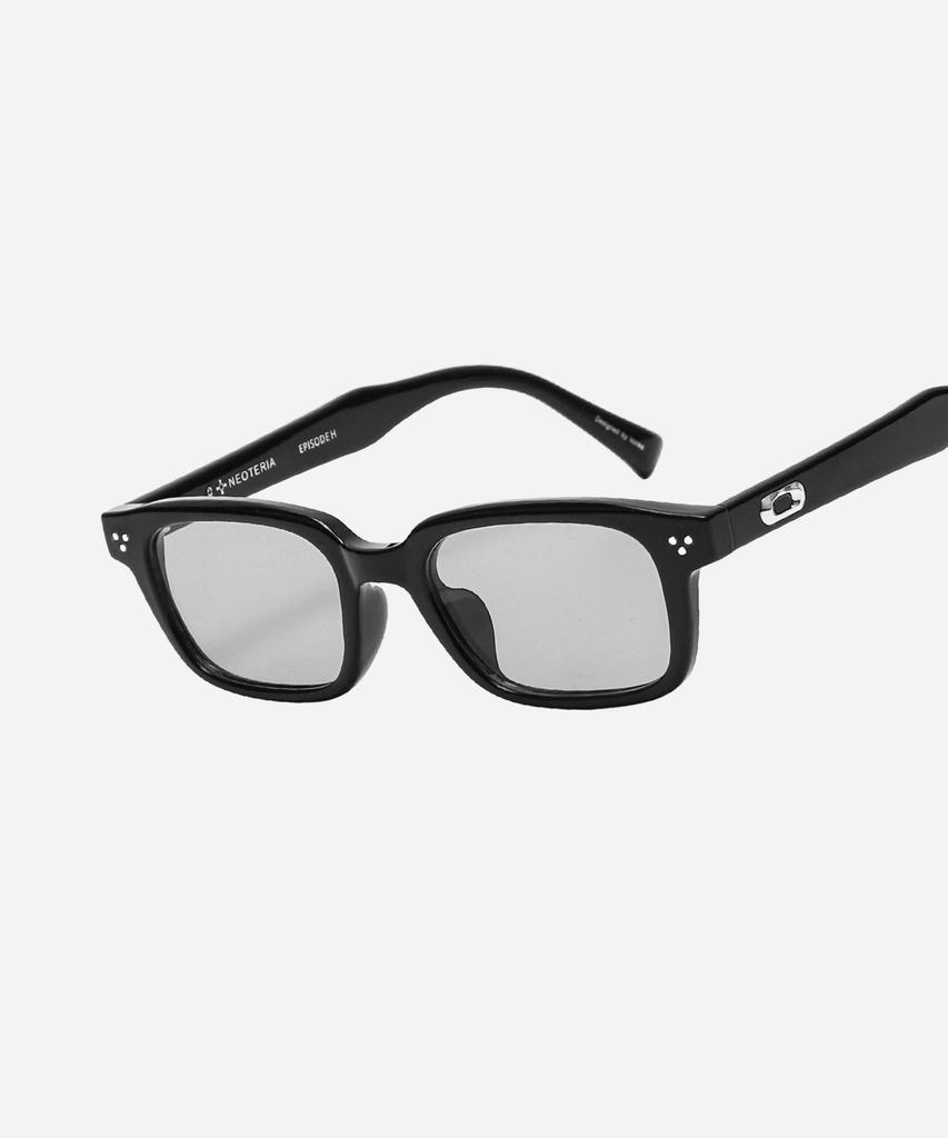 Neotelia Tei · S-Black