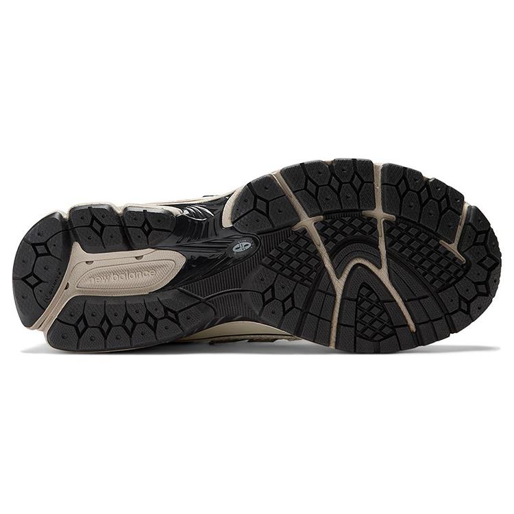 Nové New Balance 1906R Ganni Egret M1906RGG