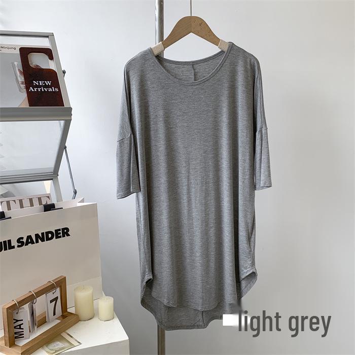 

Женское модальное платье-футболка с коротким рукавом - средней длины, свободного кроя, в стиле ленивой одежды для танцев One Size светло-серый