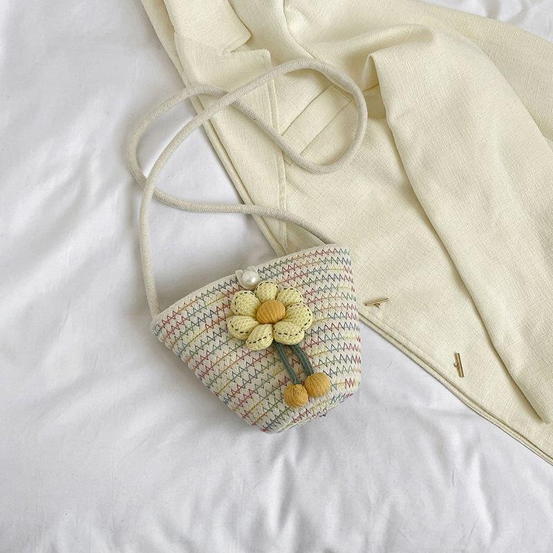 This Year's Popular Fashion Small Bag Women's 2025 New Summer Woven Bucket Bag Simple Foreign Style Messenger Bag Casual