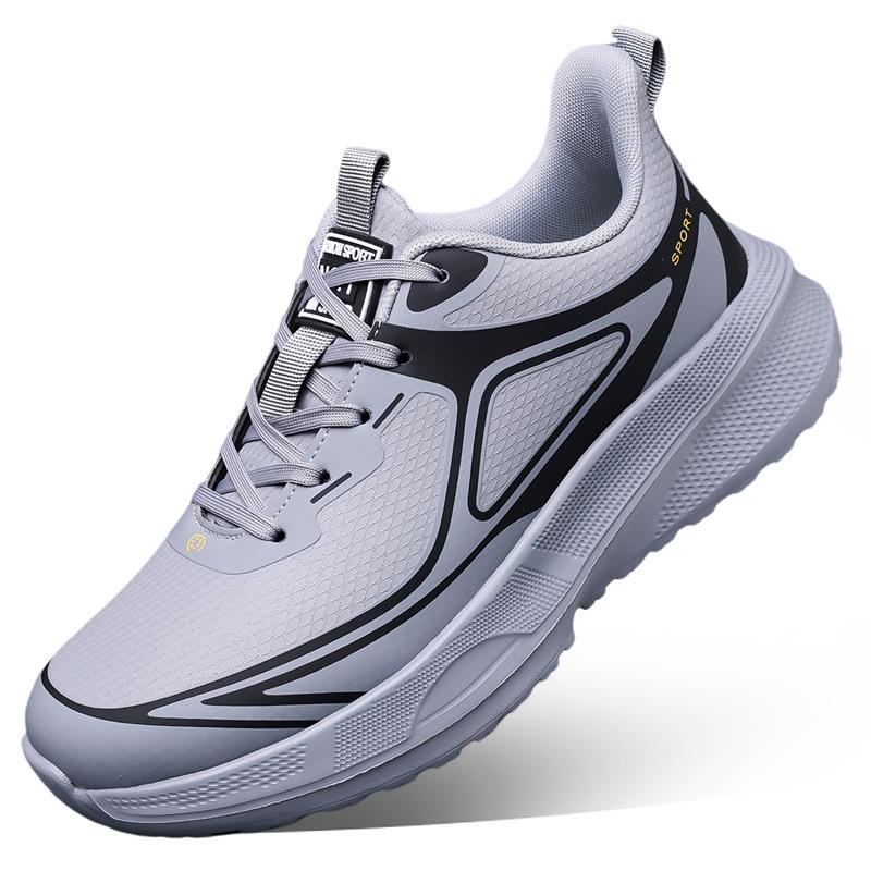 Large size men's shoes 2025 new fashion outdoor street travel casual shoes men's fly-woven mesh breathable sports shoes