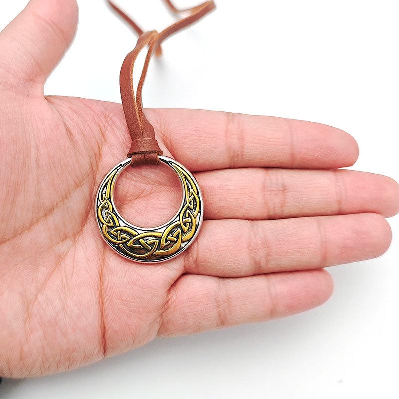 Verstellbare Lederkordel Halskette Vintage Wikinger Keltisches Knotenmuster Runder Anhänger Handgefertigter Schmuck Geschenk