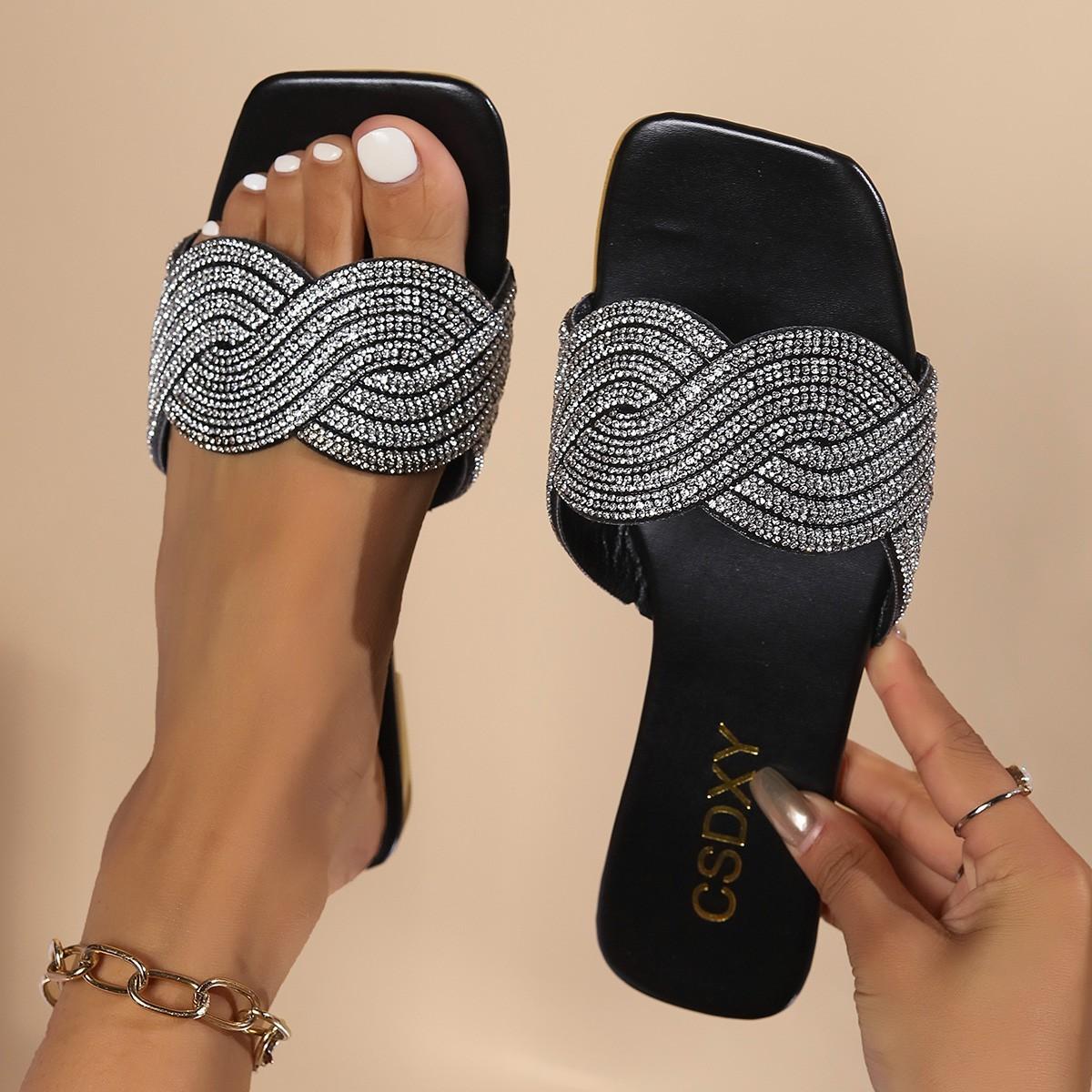 

Fashion 2025 Women Fashion All-match Rhinestones Sandals Outdoor Beach Slides Slippers Summer female New Flat Heel Rhinestone Slippers 42 чёрный