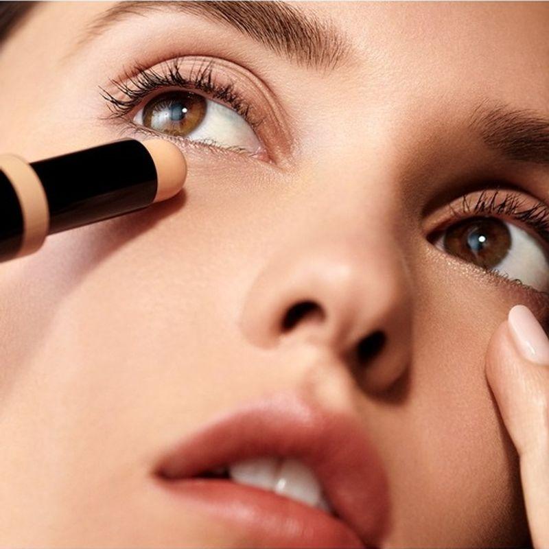 NEW Skin Corrector Stick