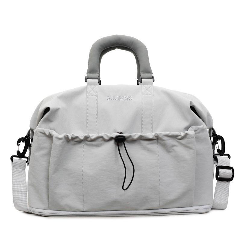 Minimalist Travel Duffel Bag with Front Pocket Large Capacity Weekend Casual Carry On Bag