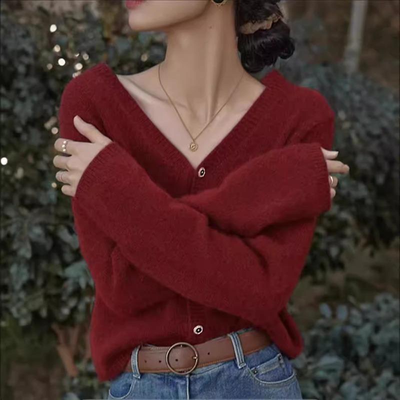 Autumn and winter new v-neck sweater cardigan women's coat lazy wind with loose soft waxy knitted sweater