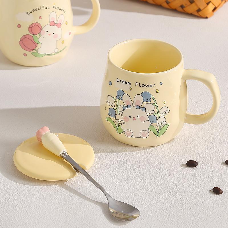 Ceramic Cup with Lid and Spoon, High Value, Cute Girl Home Office Drinking Cup As a Gift